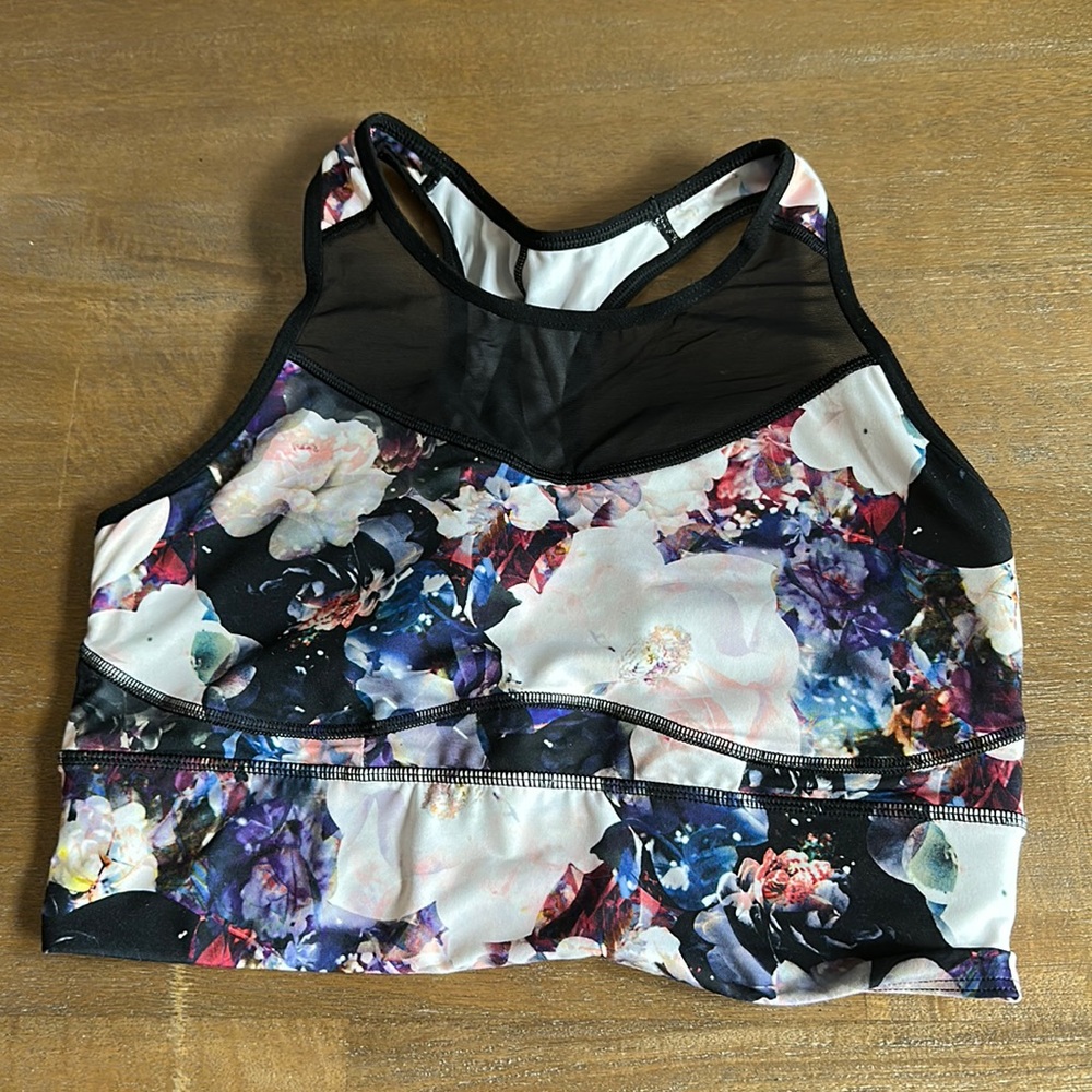 Old Navy Active long-line sports bra with mesh detail